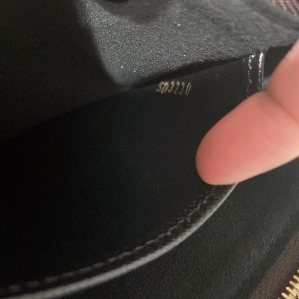 ❤️SOLD❤️LV Double Zip Pouch Reverse Monogram - Picture 7 of 16